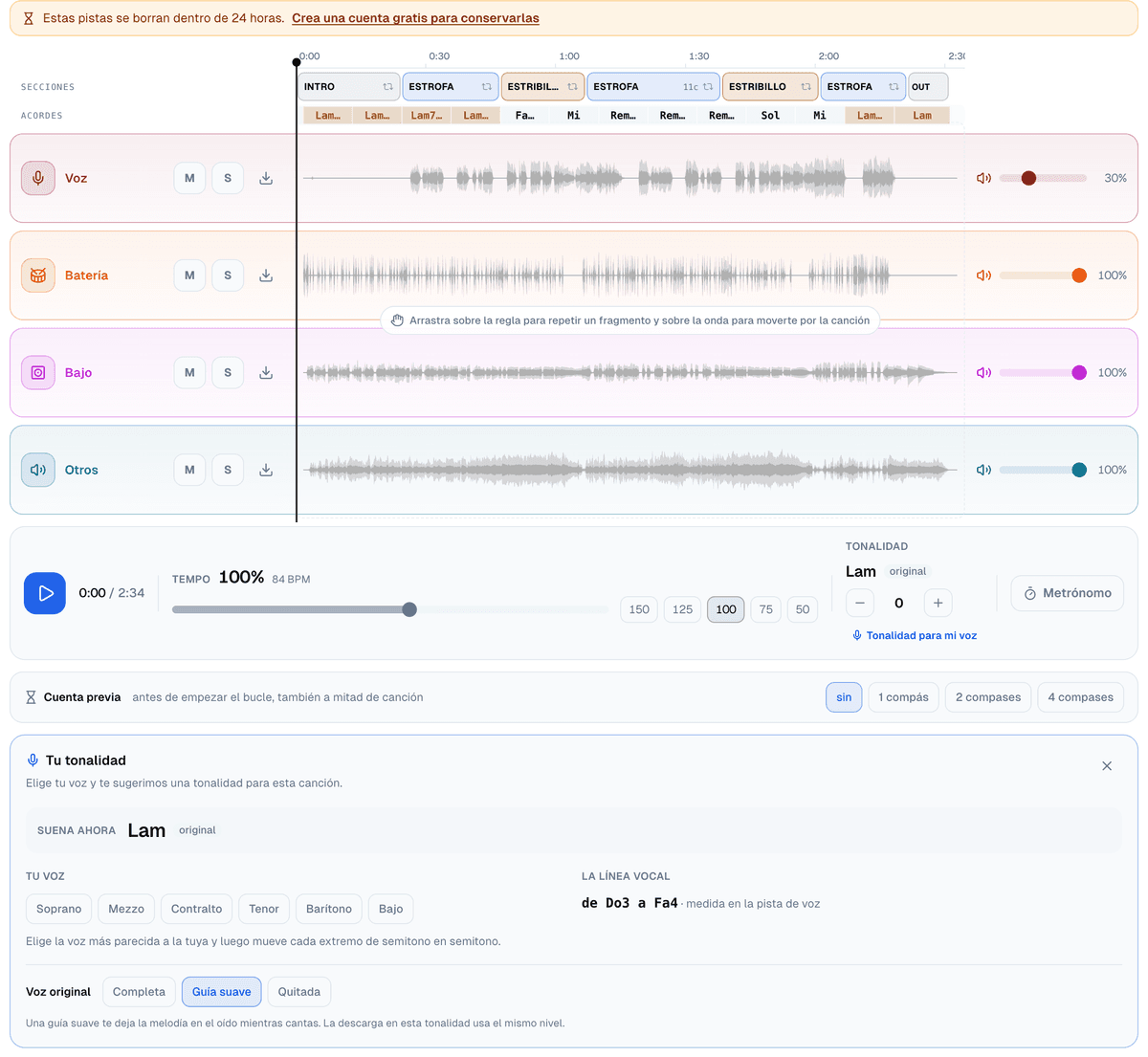 La pantalla de práctica de un trabajo de karaoke: el carril Voz al 30% y los carriles Batería, Bajo y Otros al 100%, el transporte, la fila de cuenta previa y el panel Tu tonalidad con la fila Voz original en Guía suave, entre Completa y Quitada